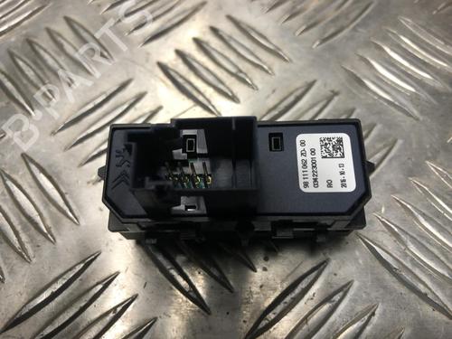 Switch PEUGEOT 508 SW I (8E_) 2.0 BlueHDi 180 | BP31199443I30