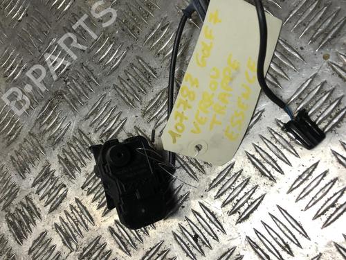 Mando VW GOLF VII (5G1, BQ1, BE1, BE2) 1.6 TDI (110 hp) 31201938