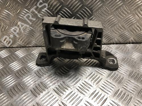 Used Engine mount Engine mount VOLVO C30 (533) 1.6 D (109 hp) 34159900 34159900