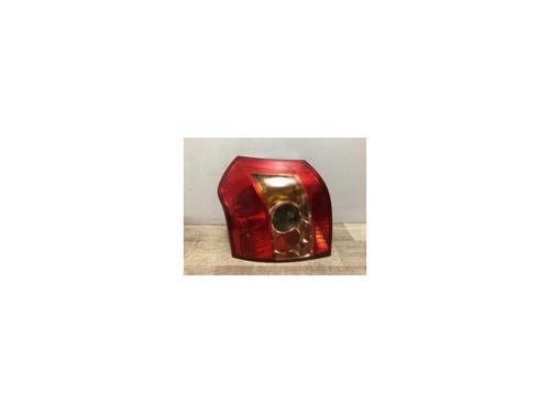 Venstre Baklys TOYOTA COROLLA (_E12_) 1.4 D (NDE120_, NDE120R) (90 hp) 23873726