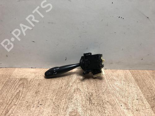 Used Switch TOYOTA YARIS (_P1_) 1.3 (NCP10, SCP12_) (86 hp) 13281052