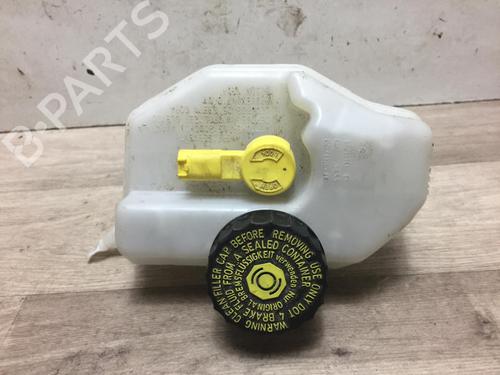 Used Brake master cylinder BMW 5 (G30, F90) 530 e Plug-in Hybrid (252 hp) 13313408