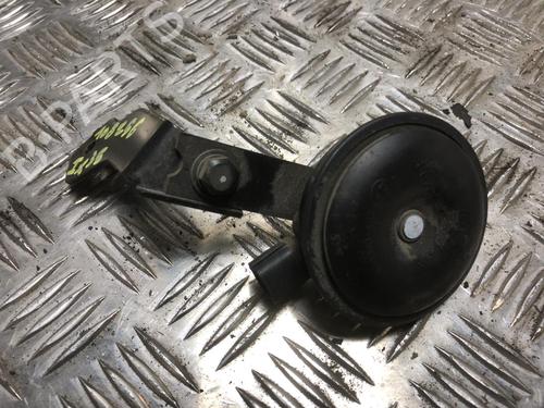 Used Horn HYUNDAI ix35 (LM, EL, ELH) 1.7 CRDi (116 hp) 26328139