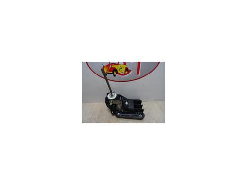 Used Gear lever PEUGEOT 208 I (CA_, CC_) 1.2 VTI 82 (82 hp) 20612273