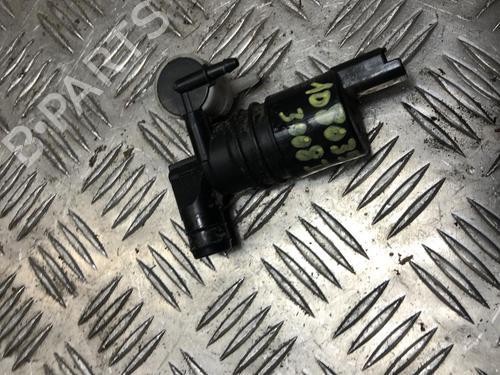 Used Washer pump PEUGEOT 3008 I MPV (0U_) 1.6 HDi (114 hp) 31198782