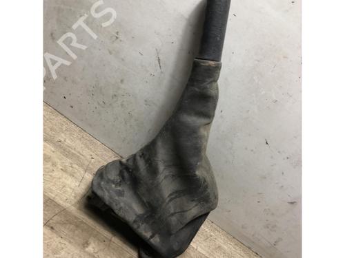 Used Hand brake RENAULT TRAFIC II Van (FL) 2.0 dCi 90 (FL0H, FL00, FL01, FL0M, FL0P, FL0S) (90 hp) 20616010