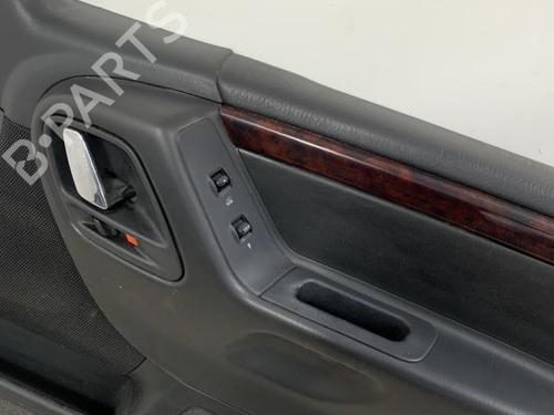 Guarnecido delantero derecho JEEP GRAND CHEROKEE II (WJ, WG) 2.7 CRD 4x4 (163 hp) 30783921