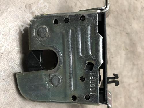 Used Tailgate lock SEAT IBIZA V (KJ1, KJG) 1.0 TSI (95 hp) 30785796