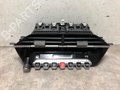 Used Switch Switch PEUGEOT 2008 II (UD_, US_, UY_, UJ_, UR_, UC_) 1.5 BlueHDI 130 (131 hp) 20625491 20625491