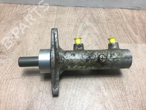 Used Brake master cylinder Brake master cylinder HYUNDAI TUCSON (JM) 2.0 CRDi All-wheel Drive (136 hp) 13277295 13277295