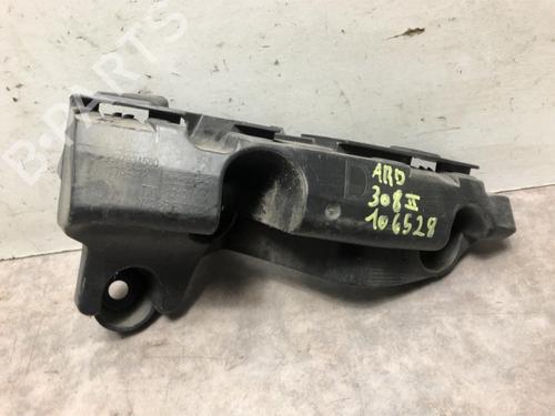 Supporto del paraurti posteriore PEUGEOT 308 II (LB_, LP_, LW_, LH_, L3_) 1.6 BlueHDi 120 (120 hp) 23100010