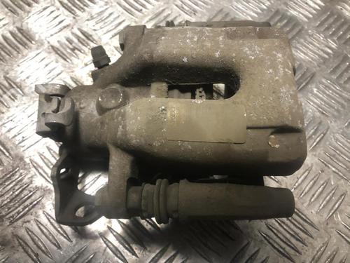 Used Right rear brake caliper CITROËN C3 III (SX) 1.5 BlueHDi 100 (SXYHYP, SXYHTU) (102 hp) 31203070
