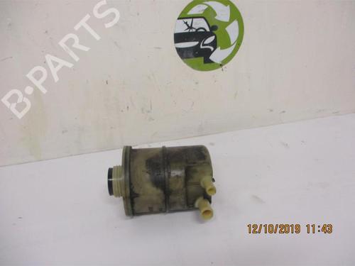 Used Power steering reservoir RENAULT CLIO I (B/C57_, 5/357_) 1.2 (5/357Y, 5/357K) (58 hp) 13128439