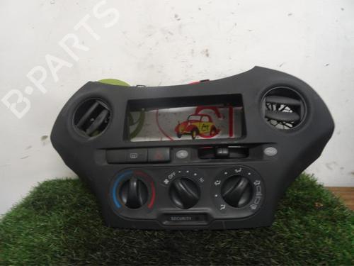 Commande Chauffage TOYOTA YARIS (_P1_) 1.4 D-4D (NLP10_, NLP10R) (75 hp) 13277738