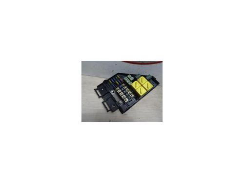 Boîte à Fusibles LAND ROVER FREELANDER I (L314) 2.0 Td4 4x4 (112 hp) 12966780