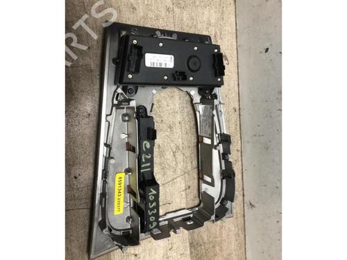 Switch MERCEDES-BENZ E-CLASS (W211) E 320 CDI (211.026) | BP23871765I30