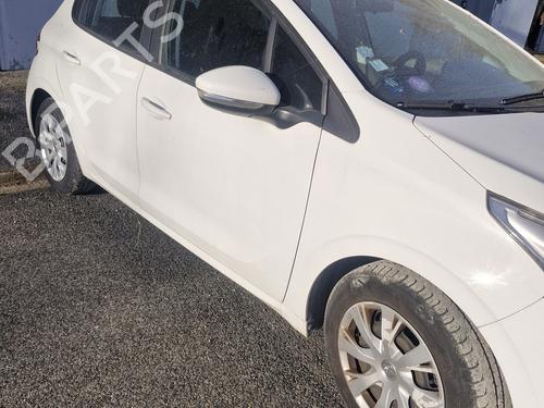 Third brake light PEUGEOT 208 I (CA_, CC_) 1.0 VTi | BP32012251L11 - Image 4