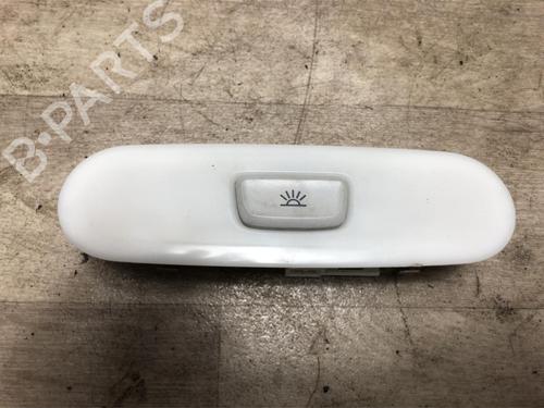 Used Interior roof light AUDI A4 B8 (8K2) 2.0 TDI (136 hp) 23873361