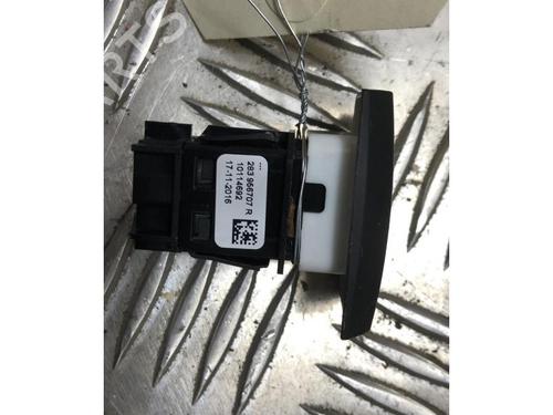Switch RENAULT MEGANE IV Hatchback (B9A/M/N_) 1.5 dCi 110 (B9A3) | BP27557652I30 