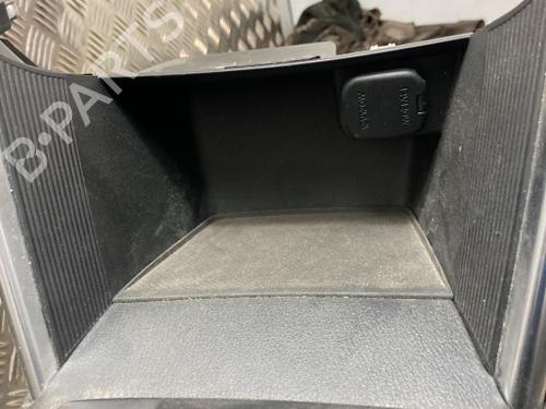 Middle console MAZDA CX-5 (KE, GH) 2.2 D (KE2FW) | BP40623448I22 - Image 4