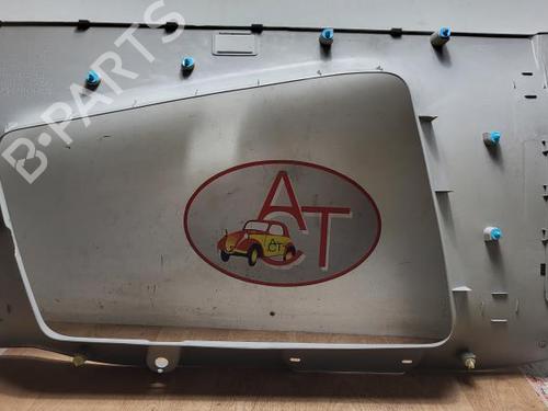 Used Boot lining MITSUBISHI PAJERO III (V7_W, V6_W) 3.2 Di-D (V68W, V78W) (165 hp) 13263881