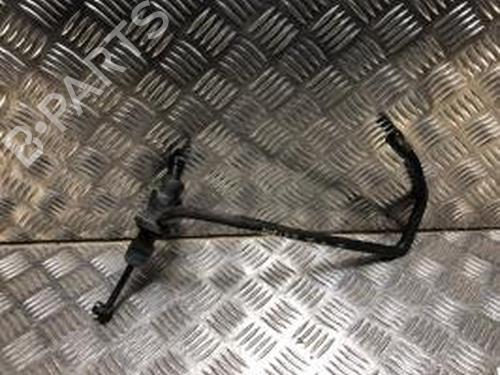 Used Clutch slave cylinder NISSAN JUKE (F15) 1.5 dCi (110 hp) 28320996