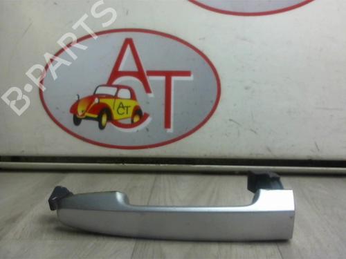 Used Front right exterior door handle TOYOTA RAV 4 II (_A2_) 2.0 D 4WD (CLA20_, CLA21_, CLA20R, CLA21R) (116 hp) 13272670