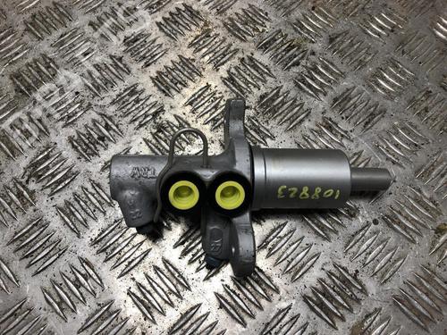Used Brake master cylinder BMW 5 Gran Turismo (F07) 535 i (306 hp) 31203886