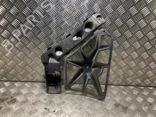 Used Rear bumper bracket RENAULT SCÉNIC III (JZ0/1_) 1.5 dCi (110 hp) 31201253