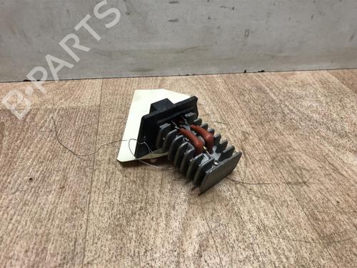 Varmeblæsermodstand HYUNDAI COUPE II (GK) 2.7 V6 (167 hp) 13274780