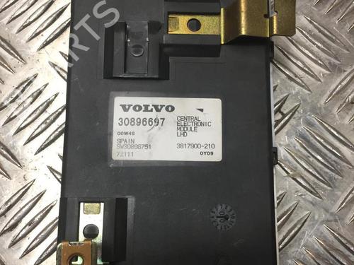 Used Control unit VOLVO V40 Estate (645) 1.8 (115 hp) 25306025