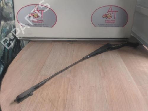 Used Front windshield wiper arm OPEL CORSA D (S07) 1.3 CDTI (L08, L68) (90 hp) 23186499