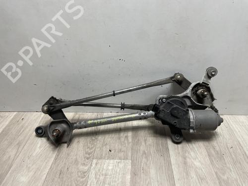 Used Front wiper motor SUBARU IMPREZA Hatchback (GR, GH, G3) 2.0 D AWD (150 hp) 13375256