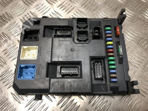 Used Fuse box PEUGEOT 1007 (KM_) 1.4 HDi (68 hp) 25779336