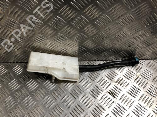 Brake fluid reservoir FORD KUGA II (DM2) 1.6 EcoBoost 4x4 | BP37462772M118 - Image 2