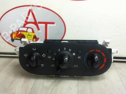 AC-Styringsenhed/Manøvreenhed FORD FIESTA V (JH_, JD_) 1.6 16V (100 hp) 13277795