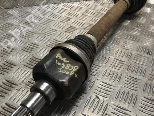 Left front driveshaft PEUGEOT 5008 (0U_, 0E_) 1.6 BlueHDi 120 | BP31199232M38