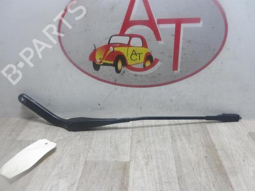 Used Front windshield wiper arm BMW 1 (E87) 118 d (143 hp) 15783932