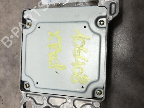 Used ECU airbags NISSAN X-TRAIL I (T30) 2.2 Di 4x4 (114 hp) 24599656