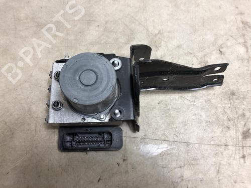 Used ABS pump VW POLO V (6R1, 6C1) 1.4 TDI (90 hp) 20625191