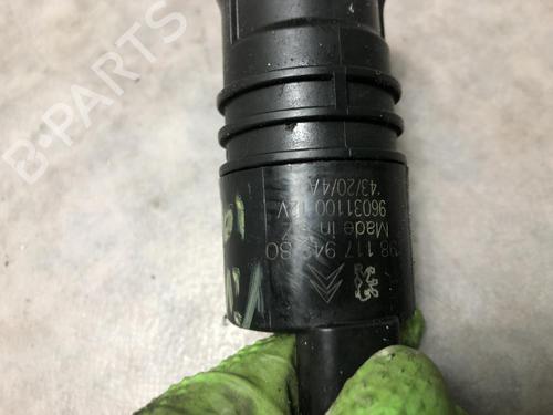 Washer pump OPEL VIVARO C Van (K0) 2.0 | BP39227123E24 - Image 3