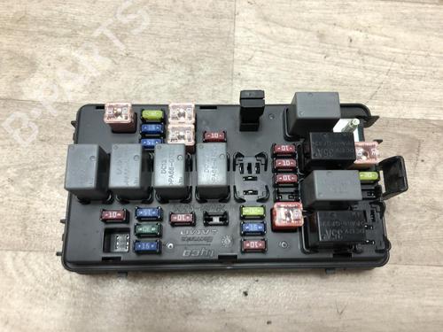Used Fuse box CHEVROLET MATIZ (M200, M250) 0.8 (52 hp) 28576032