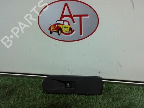 Used Right front window switch RENAULT CAPTUR I (J5_, H5_) 1.5 dCi 90 (J5N4, J5M5, J5MW, J5M6, J5AL, J5AJ) (90 hp) 22790967