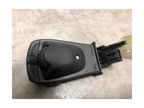 Switch RENAULT MEGANE IV Hatchback (B9A/M/N_) 1.6 dCi 130 (B9A4) | BP20620383I30 