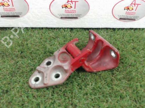 Used Hinge/Door check strap RENAULT MASTER II Van (FD) 2.5 D (FD0A, FD0E, FD2E, FD3E) (80 hp) 13128831