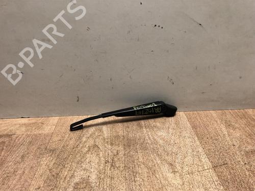 Used Rear windshield wiper arm SMART FORTWO Coupe (450) 0.8 CDI (450.300, 450.301, 450.302, 450.303, 450.306) (41 hp) 13289041
