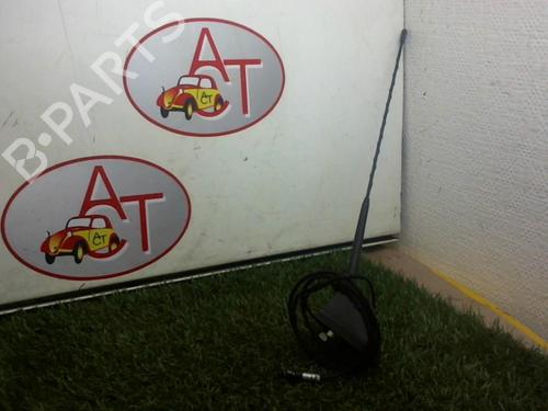 Antenne/Base PEUGEOT 207 (WA_, WC_) 1.4 HDi (68 hp) 30781086