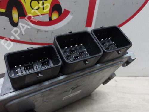 Used Engine control unit (ECU) PEUGEOT 308 I (4A_, 4C_) 1.6 HDi (112 hp) 13275236