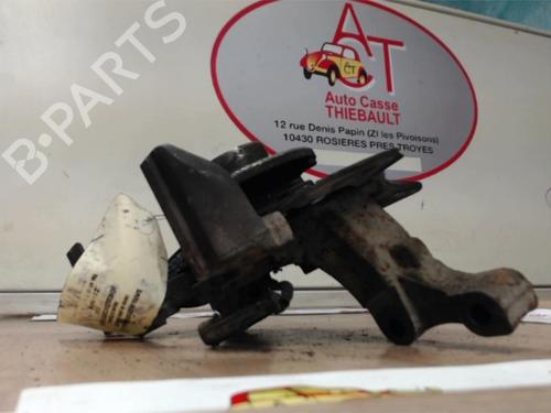 Fusée avant gauche OPEL ASTRA G Hatchback (T98) 1.6 16V (F08, F48) (101 hp) 12964668