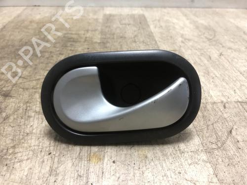 Used Front left interior door handle RENAULT TWINGO II (CN0_) 1.6 RS (CN0N, CN0R, CN0S) (133 hp) 26877116